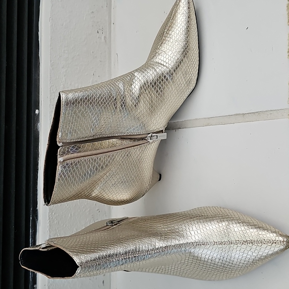 New Calvin Klein Booties,9.5 - Picture 2 of 7
